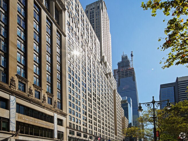11 W 42nd St, New York, NY à louer - Photo du bâtiment - Image 2 de 14