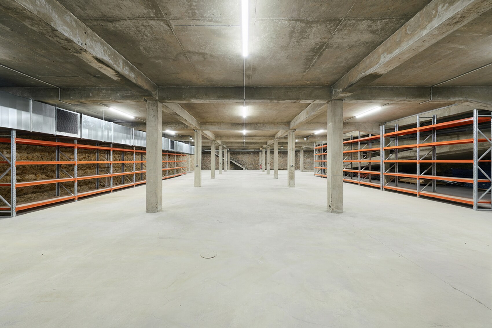 152 Rue De Paris, Montreuil for lease Primary Photo- Image 1 of 19