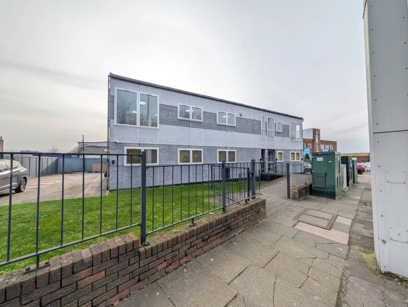 219 Kingsbury Rd, London for lease Primary Photo- Image 1 of 2