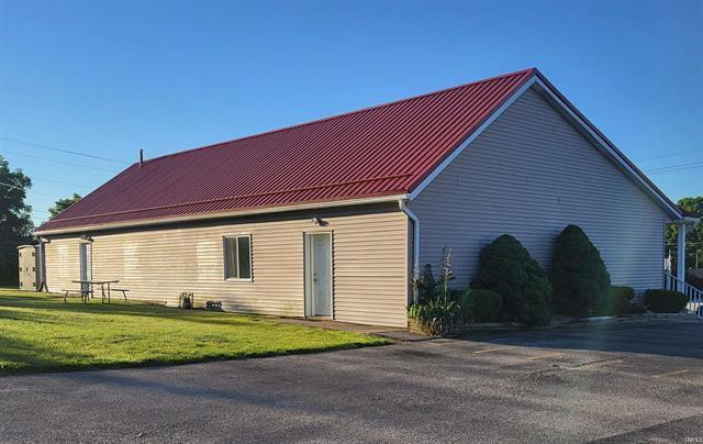 2359 16th St, Bedford, IN à vendre - Photo du bâtiment - Image 2 de 18