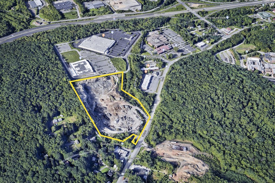 3800 E Main St, Waterbury, CT à vendre - Photo du bâtiment - Image 3 de 10