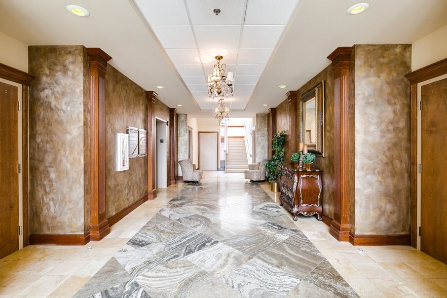 2213 Quarry Dr, West Lawn, PA à louer - Hall d’entrée - Image 3 de 7