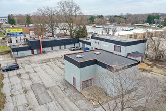 Plus de détails pour 1050 Triplett Blvd, Akron, OH - Industriel à vendre