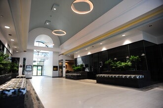 5500 Frantz Rd, Dublin, OH for lease Building Photo- Image 1 of 44