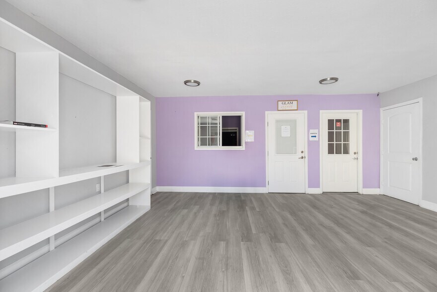 4828 Holly Ave, Pasadena, TX à vendre - Photo du bâtiment - Image 3 de 7