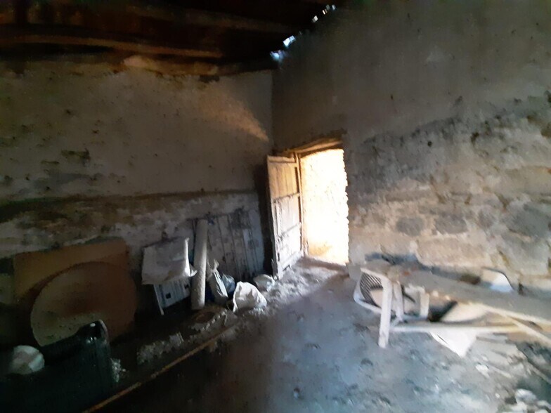 Pajares, Malpartida de Caceres, 17, Malpartida de Cáceres, Cáceres for sale - Interior Photo - Image 3 of 6