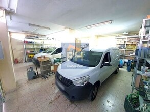 Retail in Madrid, Madrid for lease Interior Photo- Image 2 of 21