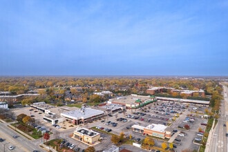 700-754 S Buffalo Grove Rd, Buffalo Grove, IL - Aérien  Vue de la carte - Image1
