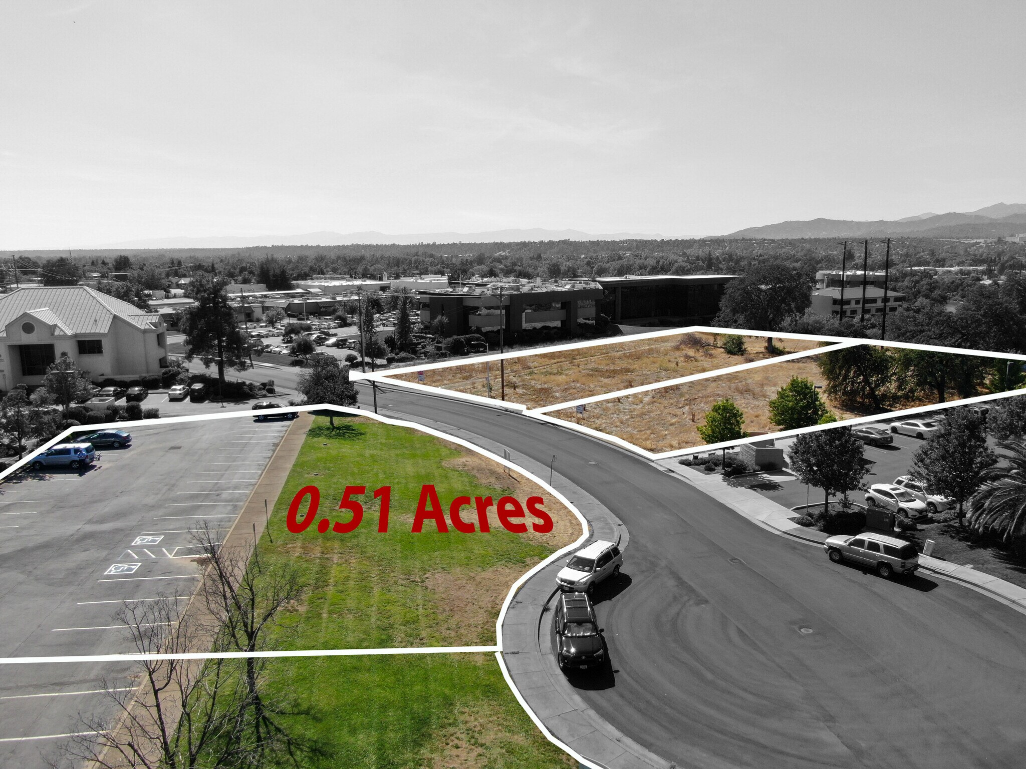 333 Knollcrest Dr, Redding, CA à vendre Photo du bâtiment- Image 1 de 10