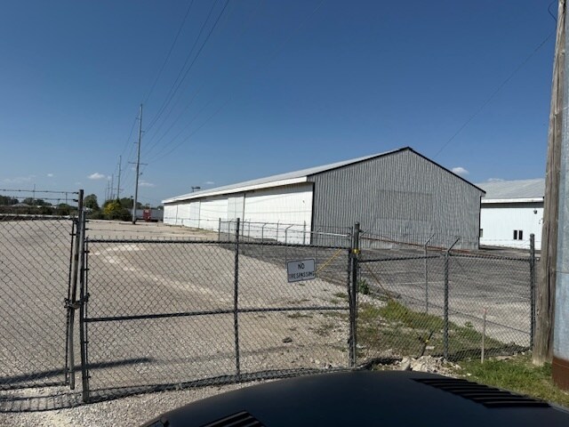 951 Maxwell Ave, Evansville, IN for sale - Building Photo - Image 3 of 8