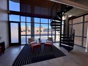 735 W North Temple, Salt Lake City, UT à louer Photo intérieure- Image 2 de 10