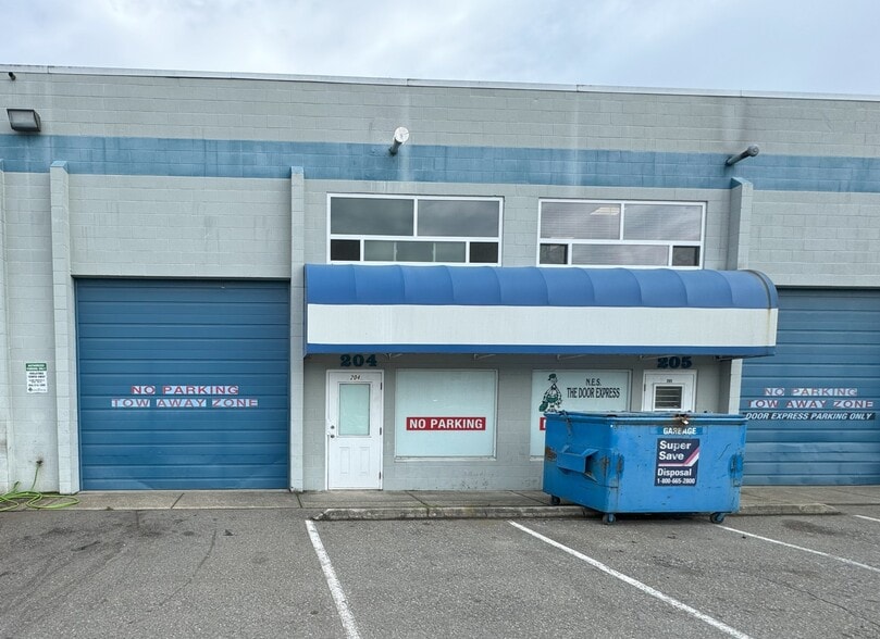 13308 76th Ave, Surrey, BC for sale - Building Photo - Image 2 of 7
