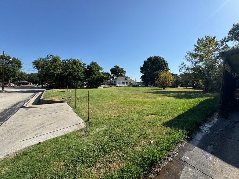 203 W Kaufman, Rockwall, TX for sale - Building Photo - Image 2 of 10