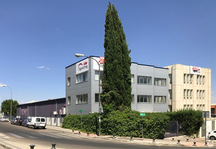 Calle Sepúlveda, 7 B, Alcobendas, Madrid à louer - Photo du bâtiment - Image 1 de 1
