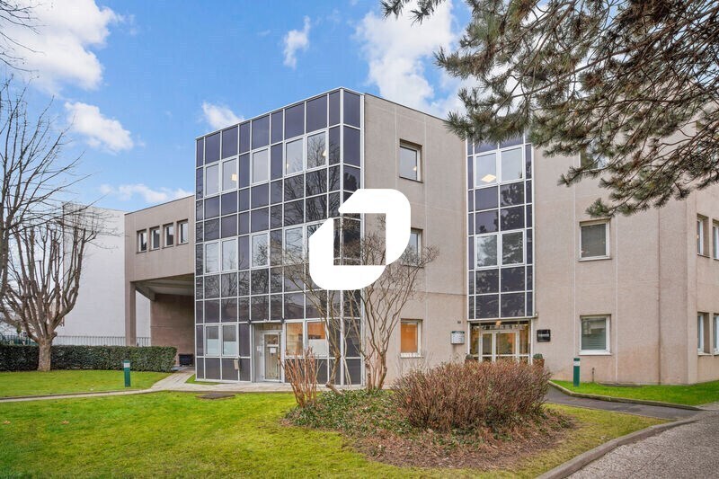 Bureau dans Nanterre à louer Photo du bâtiment- Image 1 de 14