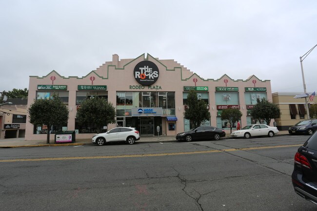 Plus de détails pour 225 Broad Ave, Palisades Park, NJ - Commerce de détail à louer