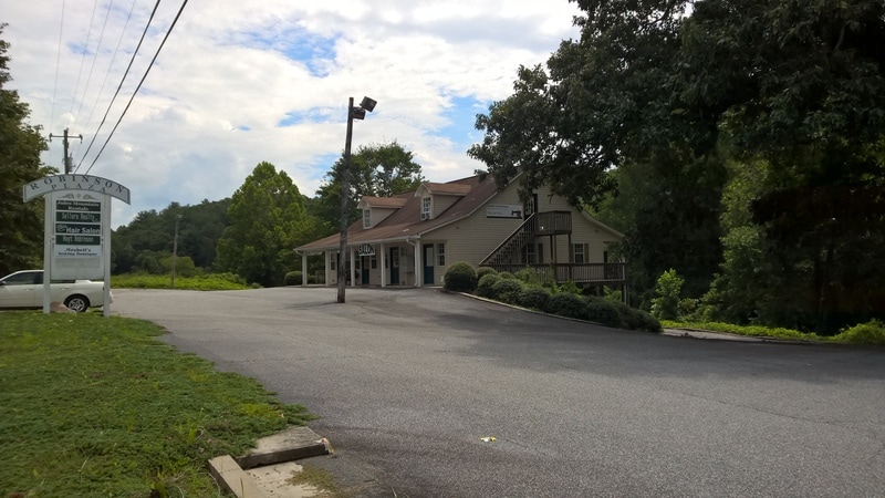 5738 S Chestatee, Dahlonega, GA for lease Primary Photo- Image 1 of 6