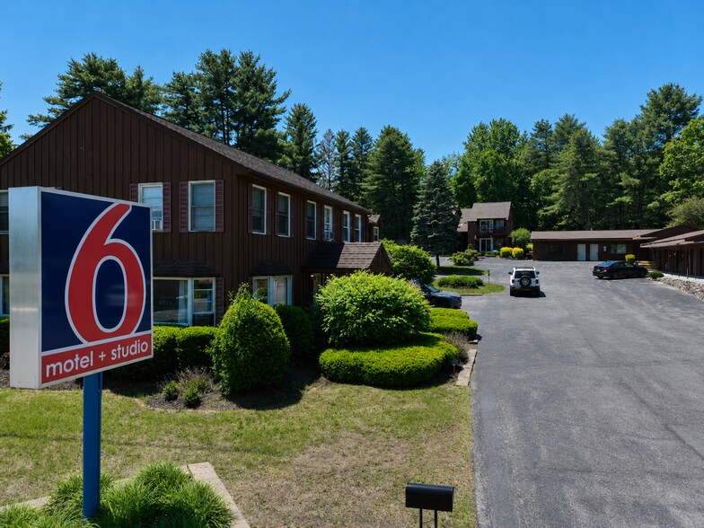 1545 Us-9, Lake George, NY à vendre - Photo du bâtiment - Image 2 de 48