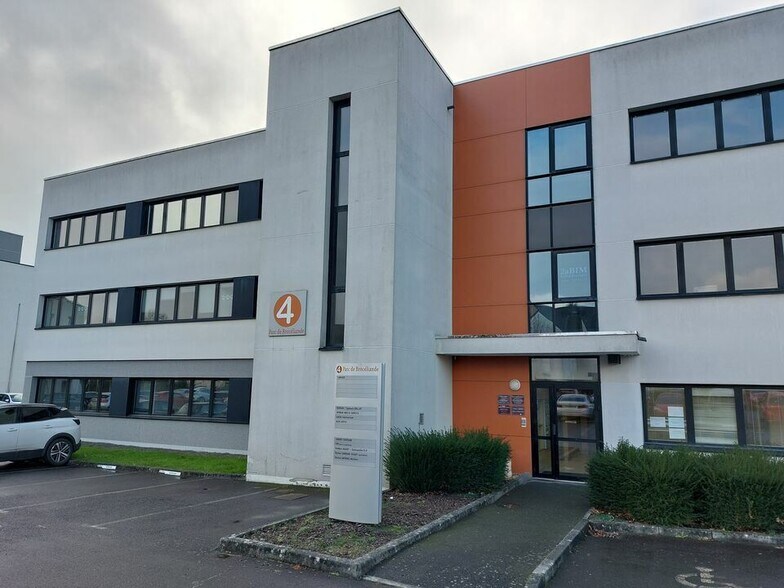 Office in Saint-Grégoire for sale - Building Photo - Image 1 of 10