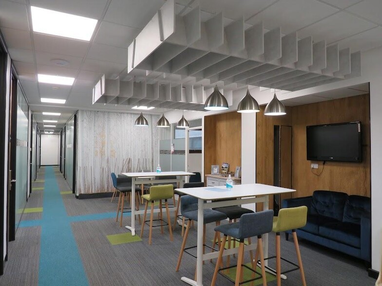 Church St, Stratford Upon Avon for lease - Interior Photo - Image 2 of 21