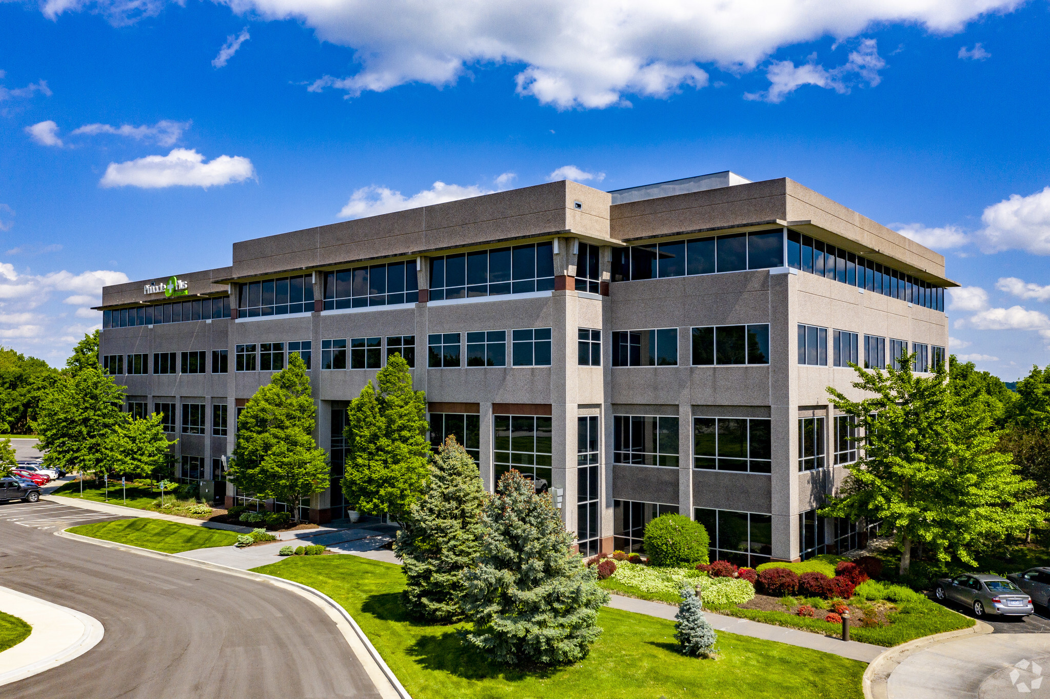 11225 College Blvd, Overland Park, KS for lease Building Photo- Image 1 of 9