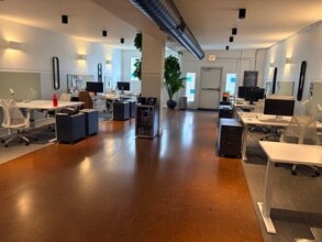 3317 W Fullerton Ave, Chicago, IL for lease Interior Photo- Image 1 of 10