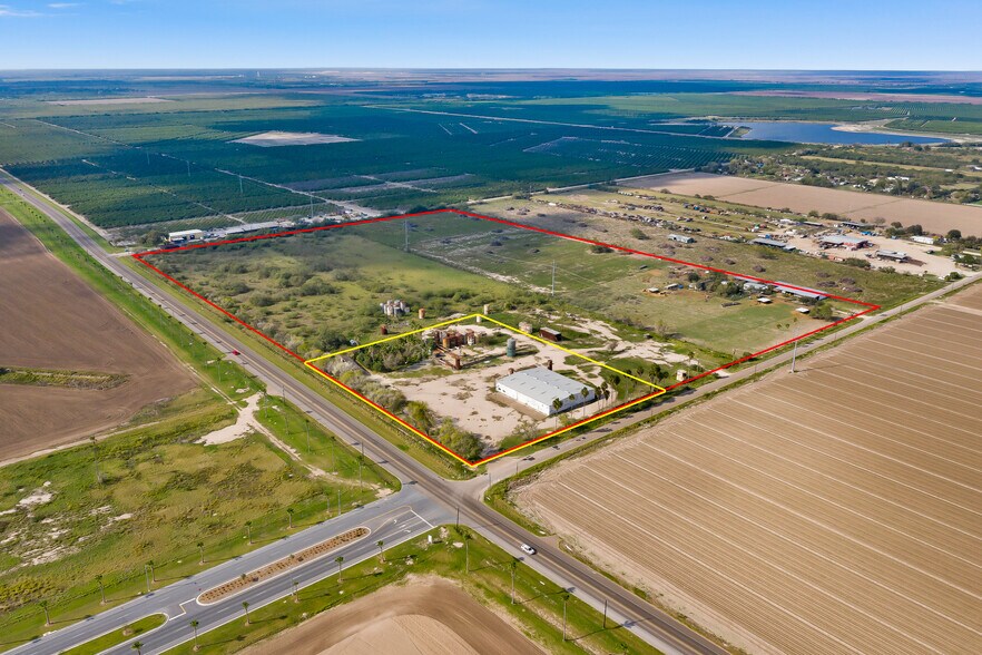 1575 N Wallace Rd, Edinburg, TX à vendre - Photo du bâtiment - Image 2 de 14