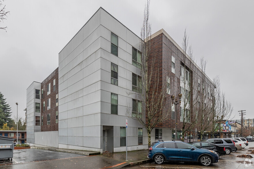 621 Broadway St, Vancouver, WA for lease - Building Photo - Image 3 of 14