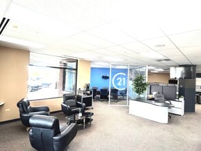 18700 Wolf Rd, Mokena, IL for lease Interior Photo- Image 2 of 8