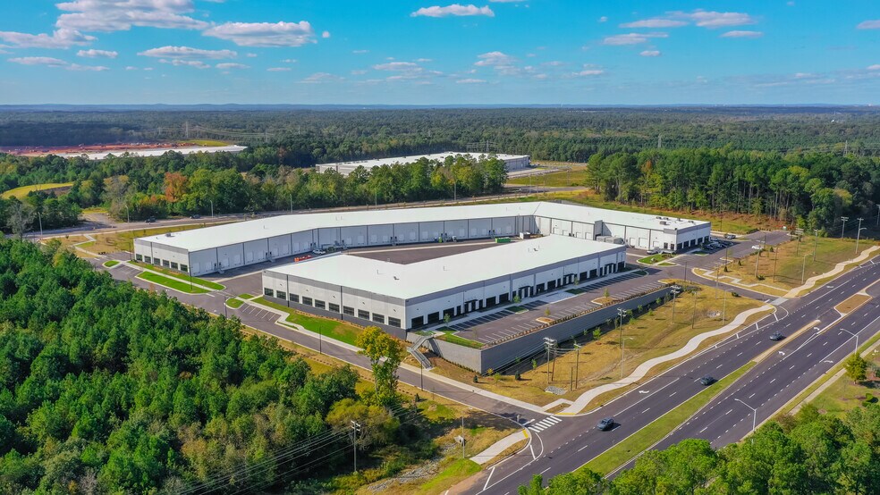 11724 Green Level Church Rd, Cary, NC à louer - Photo du bâtiment - Image 3 de 8