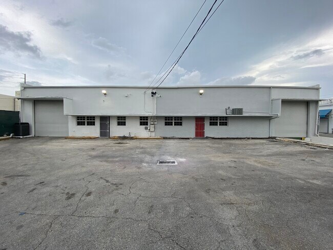 More details for 2175 NW 26th Ave, Miami, FL - Industrial for Lease