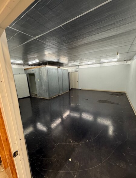 627 Walker St, Watsonville, CA à louer - Photo du bâtiment - Image 2 de 5