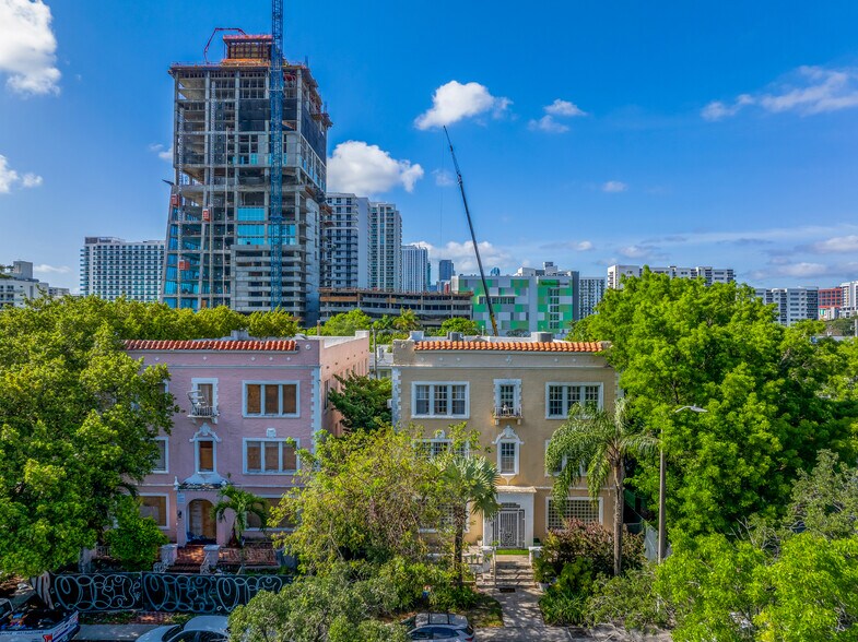 236 NE 28th St, Miami, FL à vendre - Photo du bâtiment - Image 3 de 41