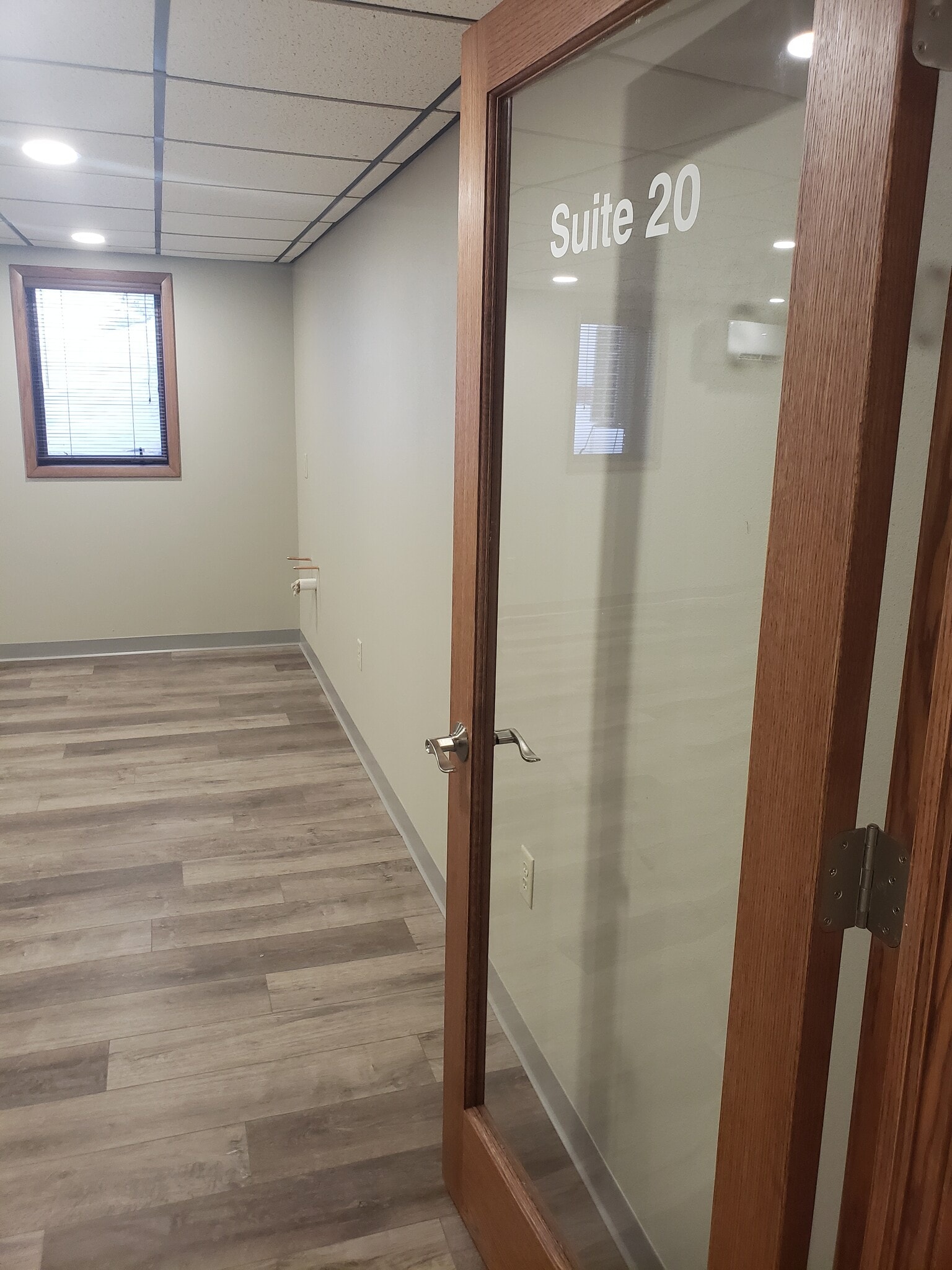 1415 Merrill Ave, Wausau, WI for lease Interior Photo- Image 1 of 6