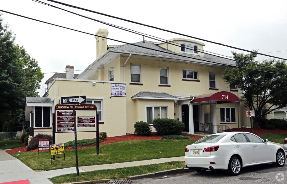 714-720 Broadway, Paterson, NJ à vendre - Photo du bâtiment - Image 1 de 22