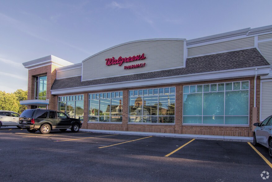 57 Winthrop St, Taunton, MA à louer - Photo du bâtiment - Image 2 de 3