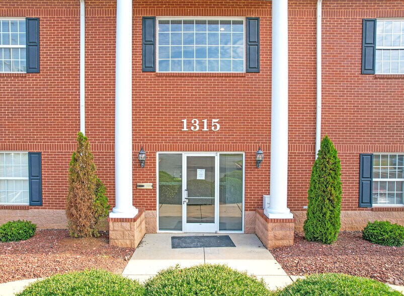 1315 Sunset Dr, Monroe, NC for lease - Building Photo - Image 3 of 7