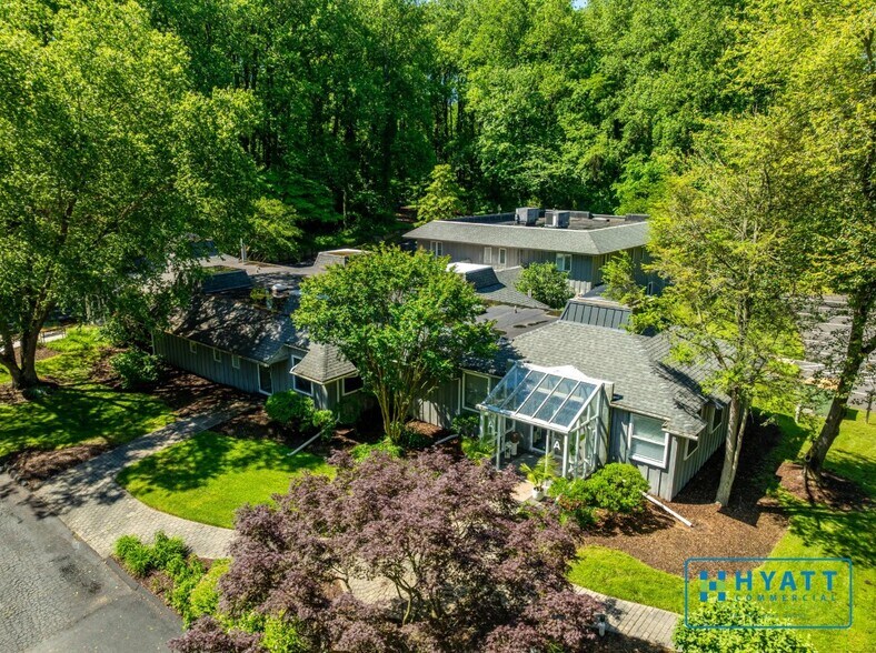 1300 Ritchie Hwy, Arnold, MD à vendre - Photo du bâtiment - Image 2 de 14