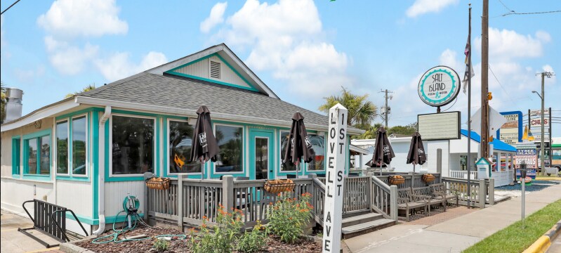 101 Lovell Ave, Tybee Island, GA à vendre - Photo du bâtiment - Image 2 de 21