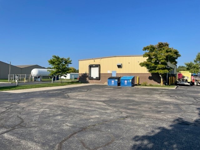 512 Herriman Ct, Noblesville, IN à louer - Photo du bâtiment - Image 3 de 8