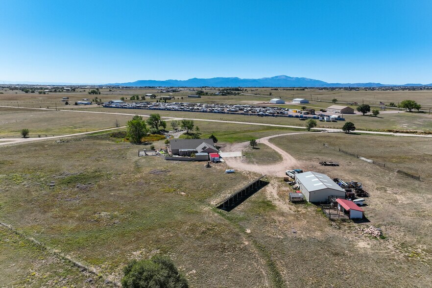 9611 Curtis Rd, Peyton, CO à vendre - Photo du bâtiment - Image 2 de 6