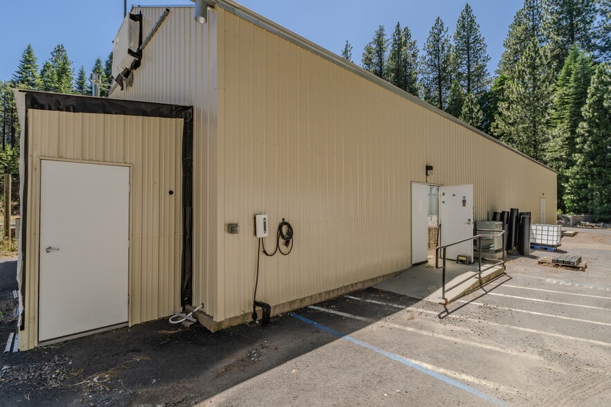 1495 Linebaugh Rd, Arnold, CA à vendre - Photo du bâtiment - Image 2 de 45