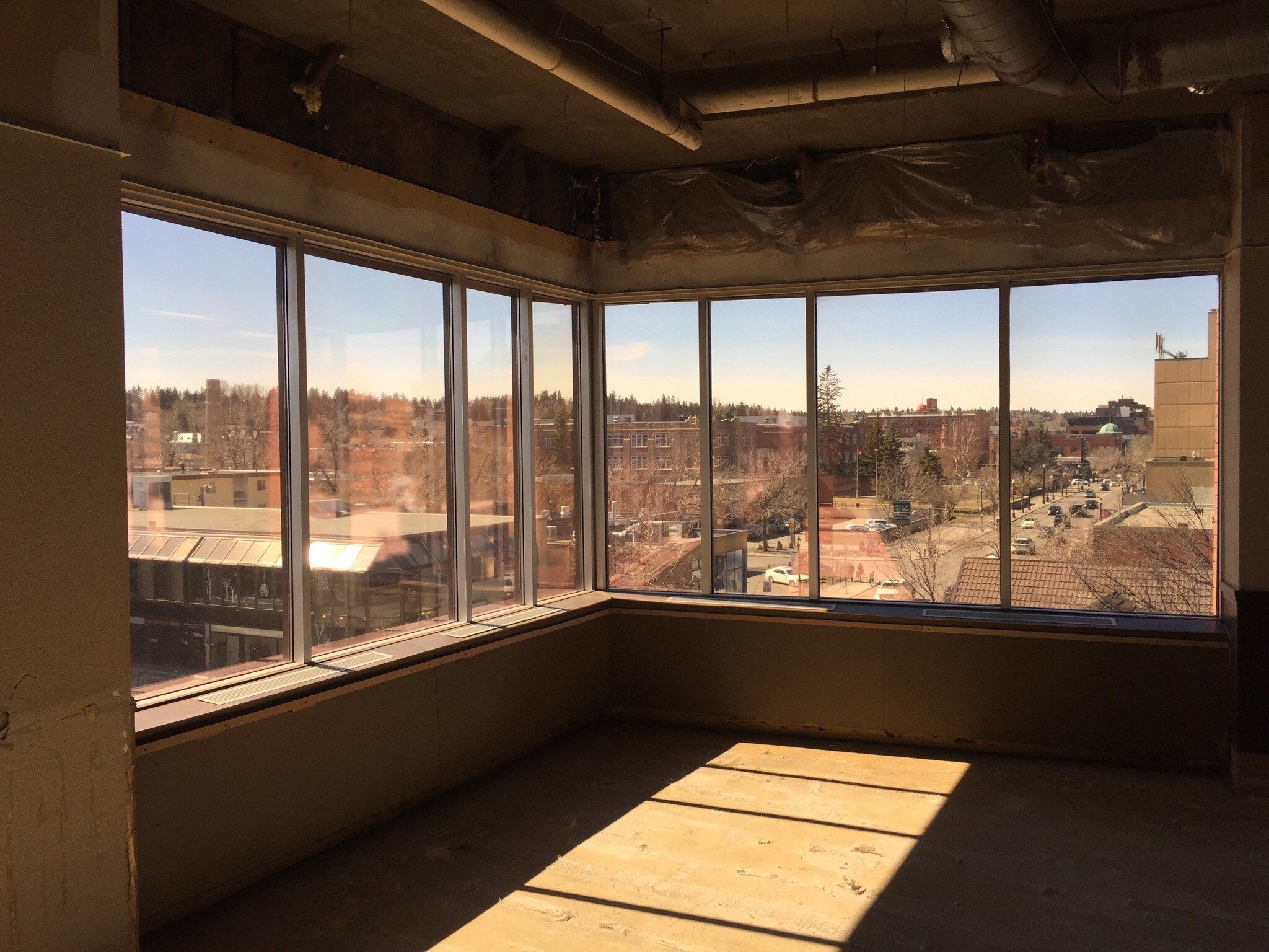 1550 5th St SW, Calgary, AB for sale Building Photo- Image 1 of 1