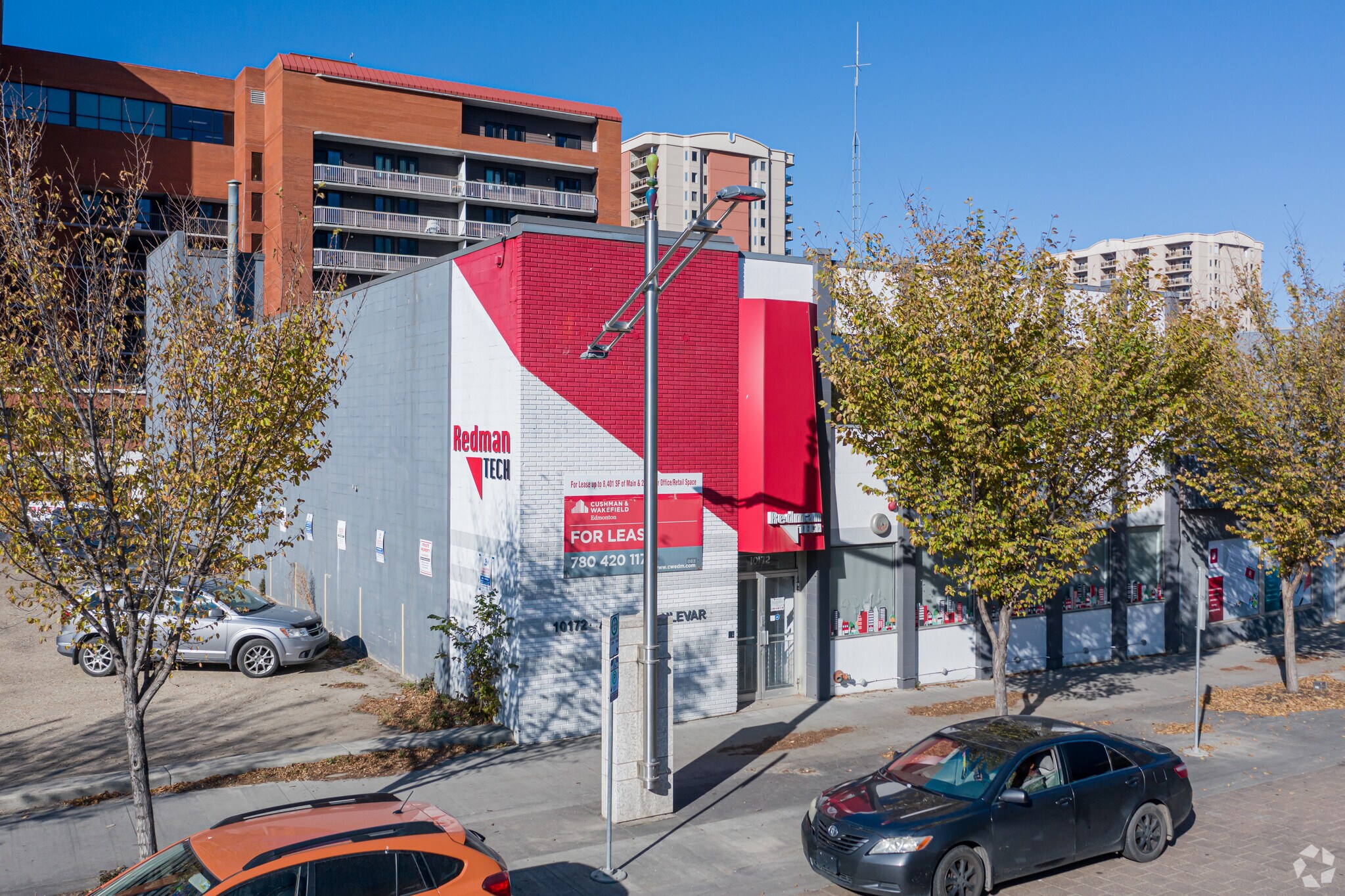 10172 108th St NW, Edmonton, AB for sale Primary Photo- Image 1 of 1