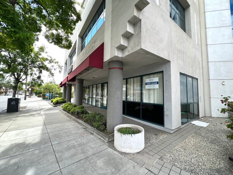 22535-22551 2nd St, Hayward, CA à louer - Photo du bâtiment - Image 2 de 10