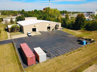 Plus de détails pour 1211 S Powell Rd, Independence, MO - Industriel à vendre