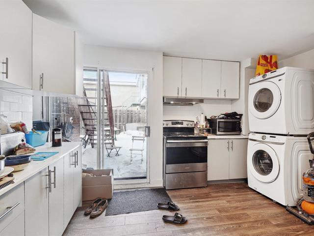 5550-5558 Boul Saint Laurent, Montréal, QC à vendre - Photo intérieure - Image 3 de 4