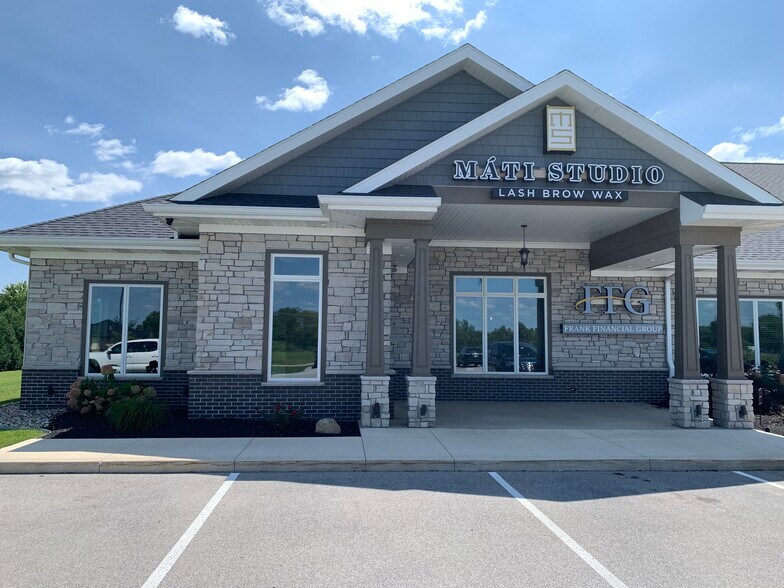 14417 Illinois Rd, Fort Wayne, IN à louer - Photo du bâtiment - Image 1 de 14