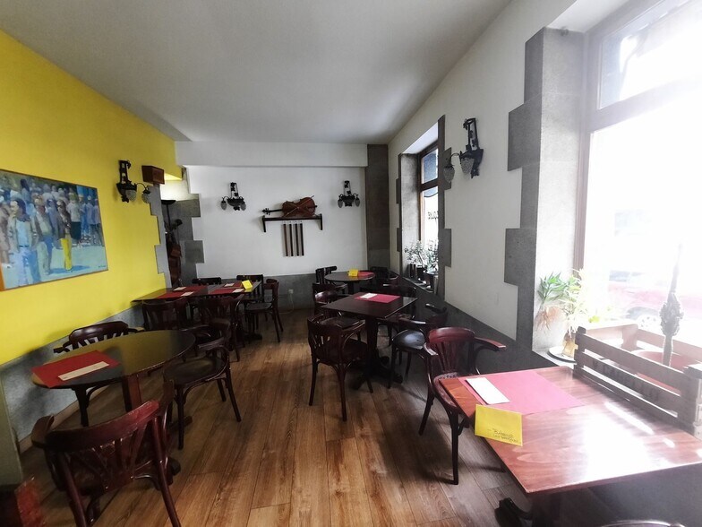 Retail in Madrid, Madrid for lease - Interior Photo - Image 2 of 6
