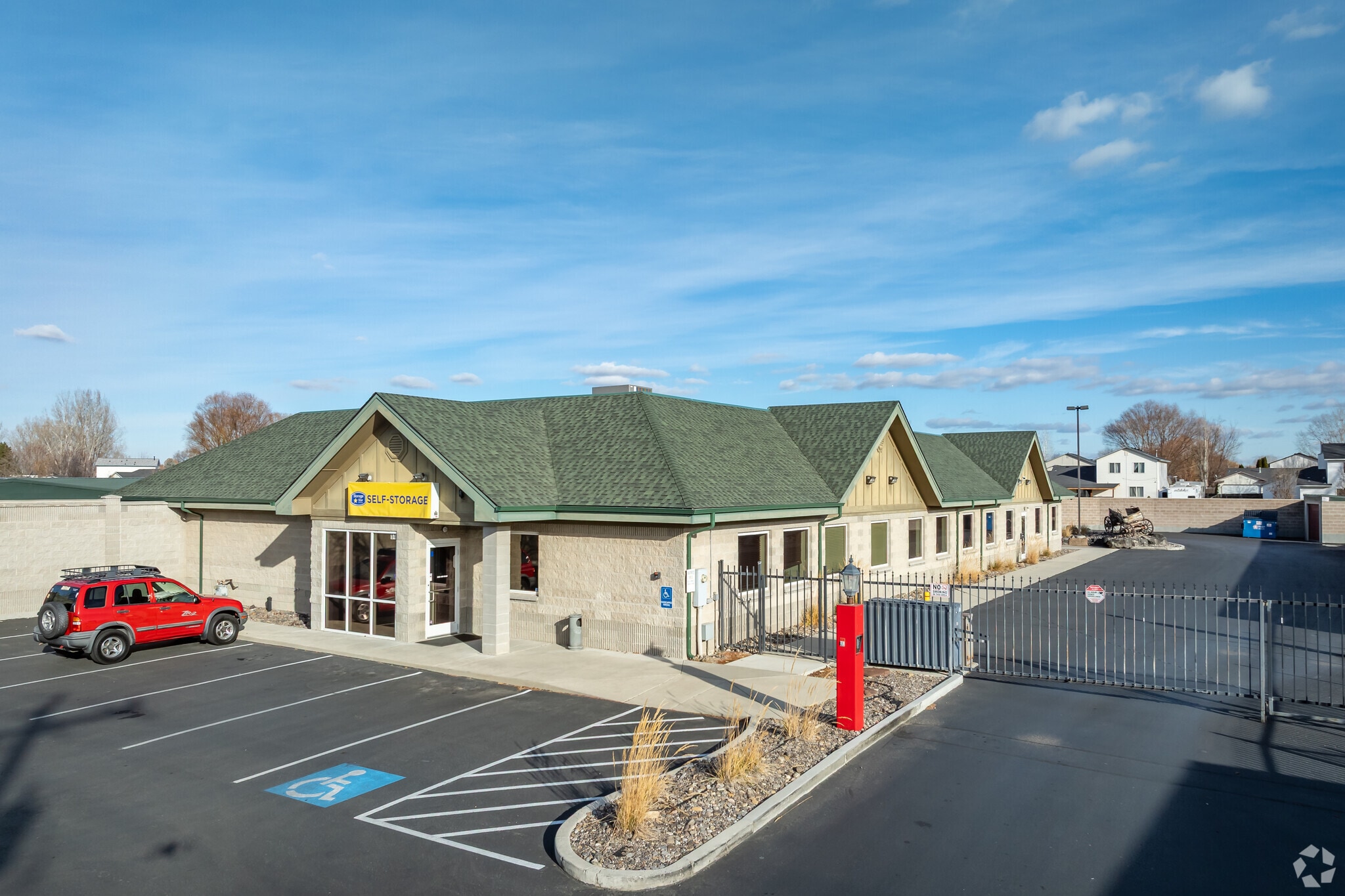 132-146 N Middleton Rd, Nampa, ID for lease Primary Photo- Image 1 of 5